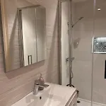 Lägenhet Luxurious 2 Bedroom With Sea View In Monkstown Blackrock (Dublin)