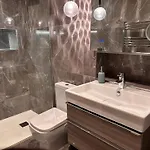Luxurious 2 Bedroom With Sea View In Monkstown