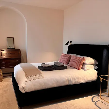 Luxurious 2 Bedroom With Sea View In Monkstown Daire Blackrock (Dublin)