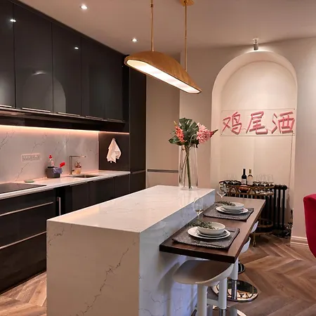 Luxurious 2 Bedroom With Sea View In Monkstown Daire *