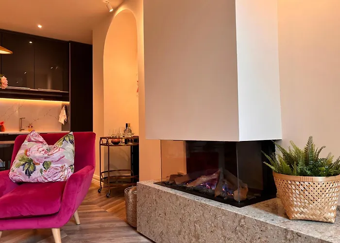 Daire Luxurious 2 Bedroom With Sea View In Monkstown